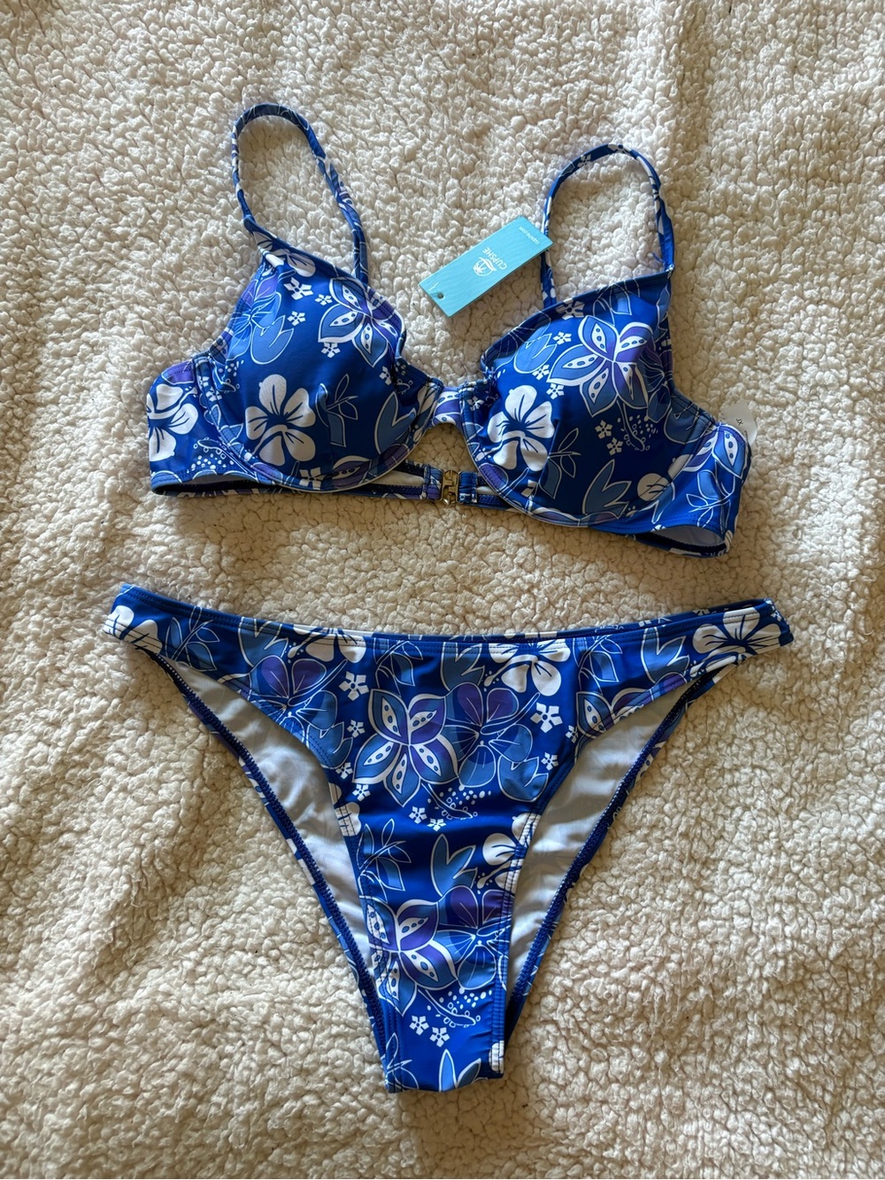 Cupshe Blue Floral Underwire Bikini Set with White Accents
